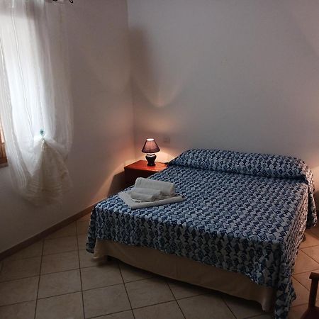 Nora Casa Vacanze/Bed And Breakfast Pula Szoba fotó