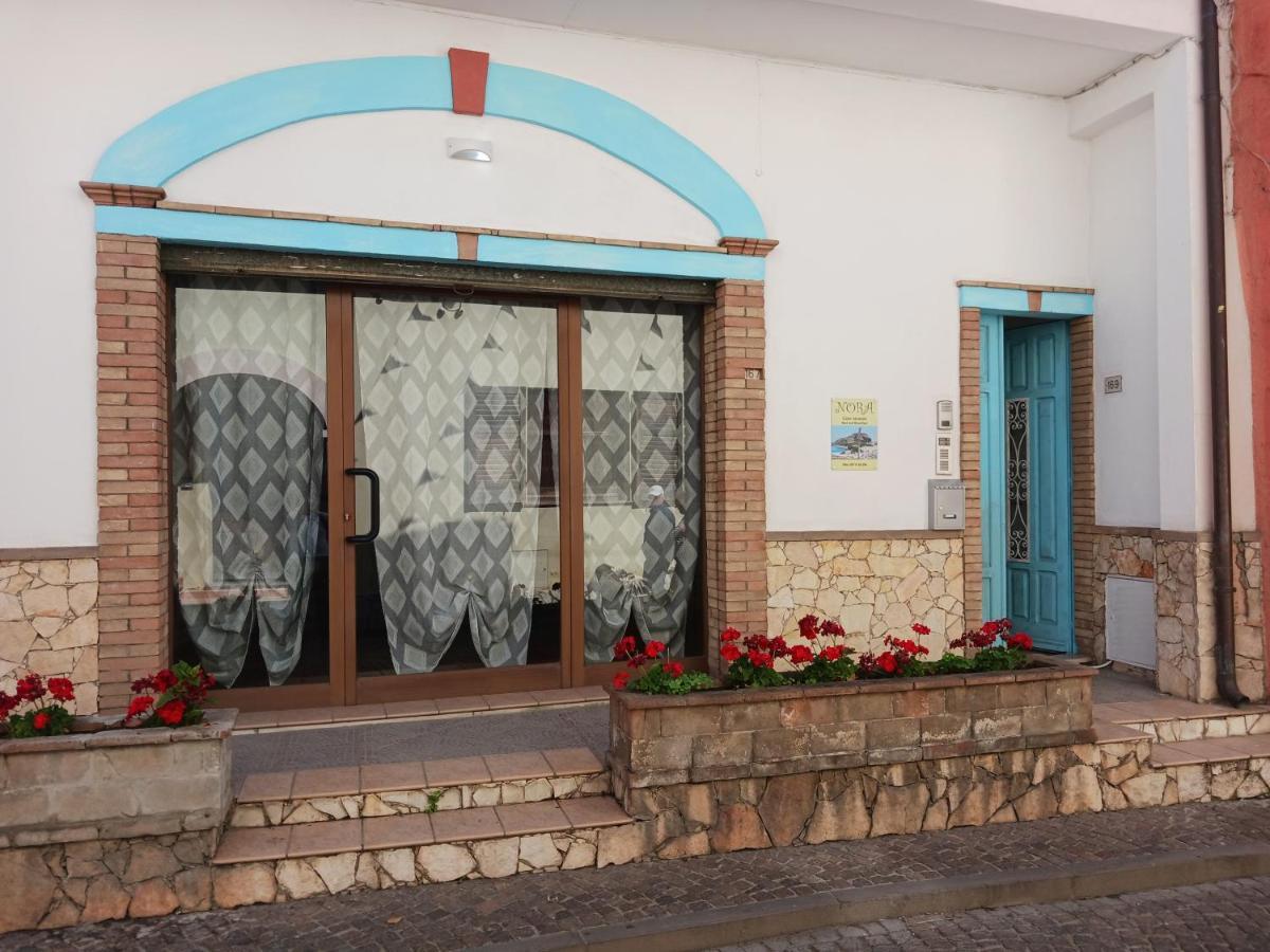 Nora Casa Vacanze/Bed And Breakfast Pula Kültér fotó