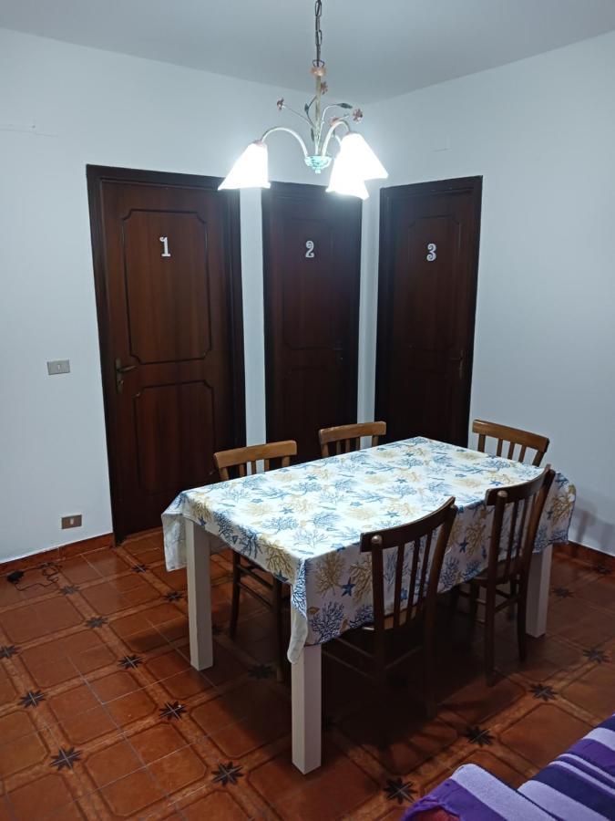 Nora Casa Vacanze/Bed And Breakfast Pula Kültér fotó